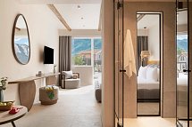 Alexandra Golden Boutique Hotel