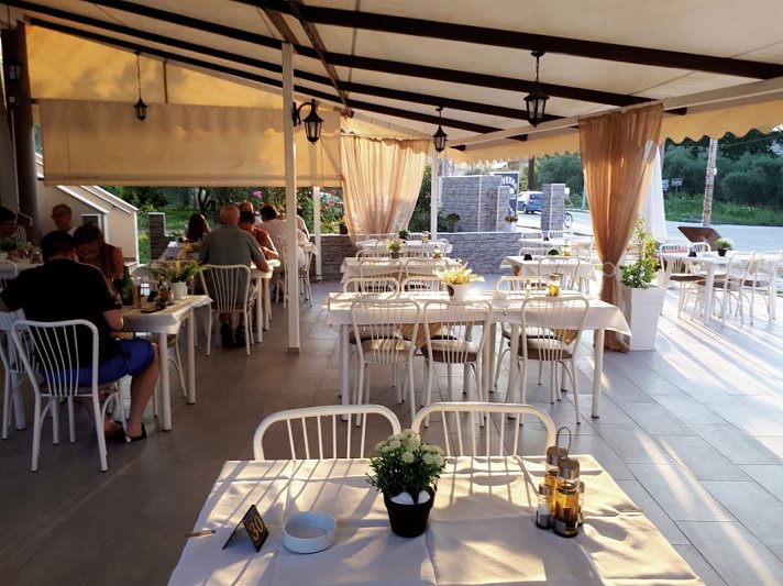 Hotel Chrisa