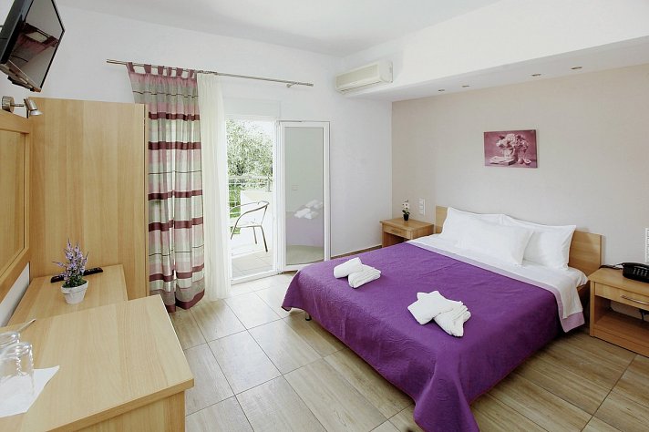 Hotel Chrisa