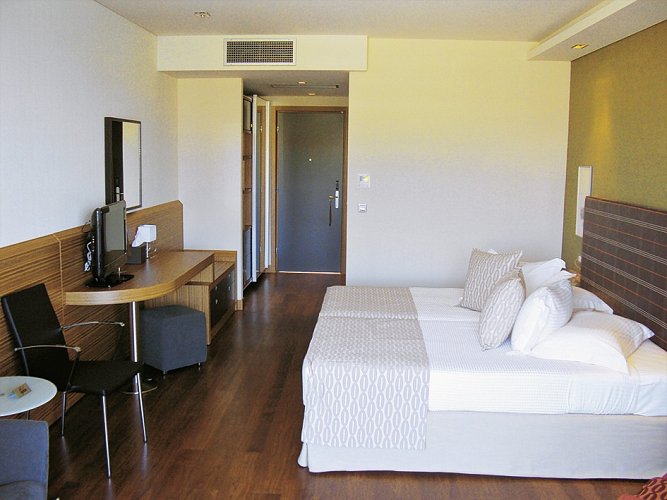 Royal Paradise Beach Resort & Spa