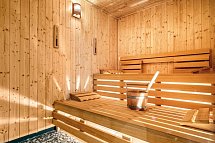 Amanti MadeForTwo Hotels