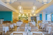 Vrissaki Beach Hotel