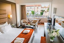 Napa Plaza - Wohnbeispiel Doppelzimmer Deluxe Poolblick (Zimmercodierung DDP)