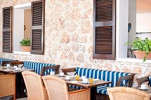 Grecian Bay