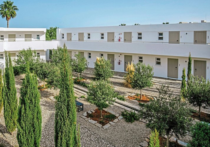 Nissi Beach Resort