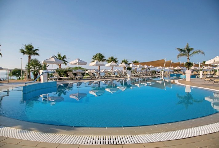 Asterias Beach