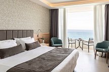 Royal Apollonia by Louis Hotels - Wohnbeispiel Doppelzimmer Superior Meerblick (Zimmercodierung DSM)