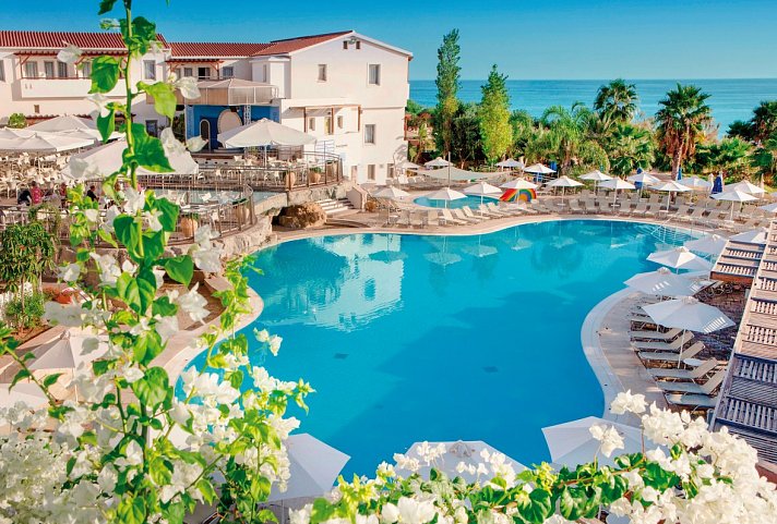 Louis Althea Beach