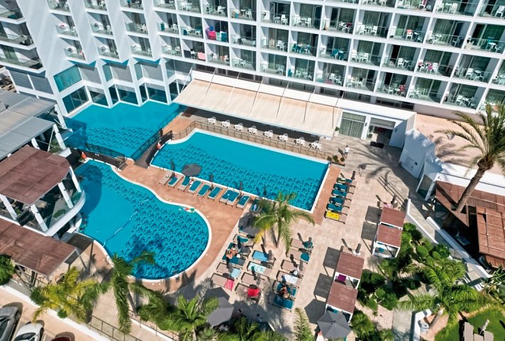 Vassos Nissi Plage Hotel