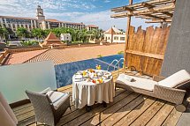 Lopesan Baobab Resort - Beispiel Terrasse Doppelzimmer Deluxe (Zimmercodierung DD1)
