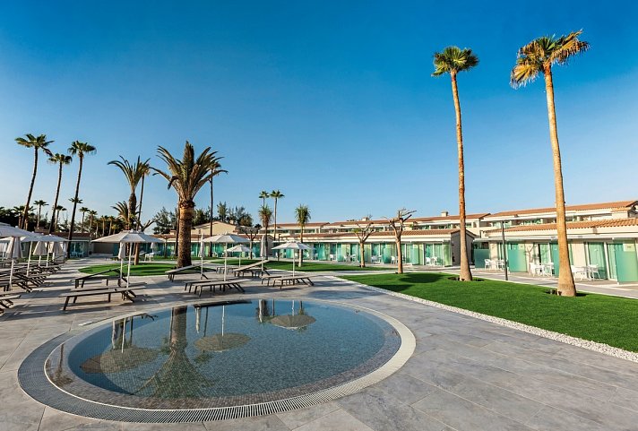 Kumara Serenoa by Lopesan Hotels