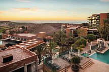 Salobre Hotel Resort & Serenity