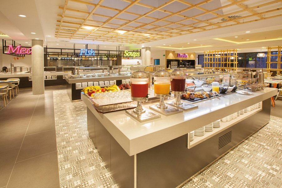 Abora Continental by Lopesan Hotels