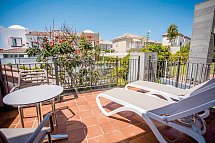 Caybeach Meloneras - Beispiel Terrasse (Zimmercodierungen AG1, OG1, AM1 & OM1)