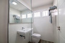 Corona Roja - Wohnbeispiel renoviertes Bad (Zimmercodierungen SB2, AB2 & OB2)