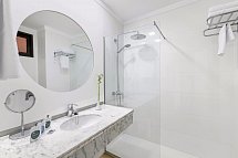 MUR Hotel Neptuno - Beispiel Bad (Zimmercodierungen DB1, DB2, DBP, DB3, DB4 & DB5)