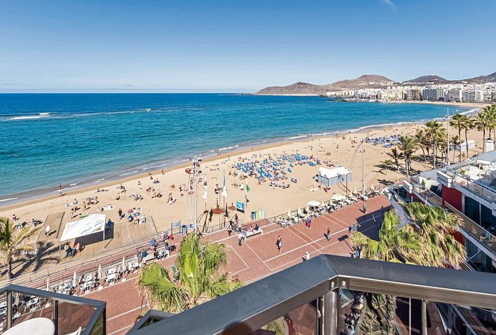 Apartamentos Colón Playa