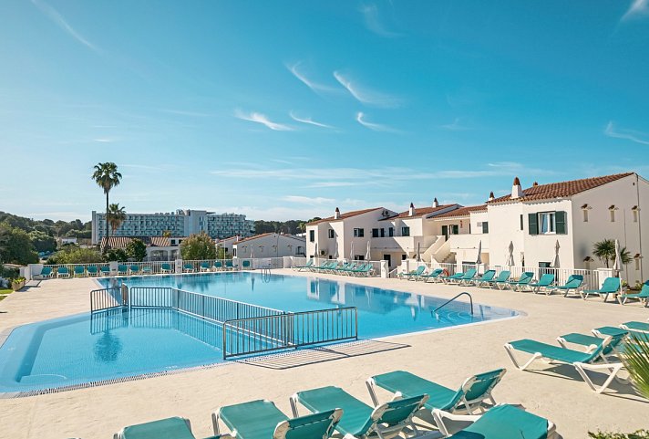 Seth Mestral & Llebeig