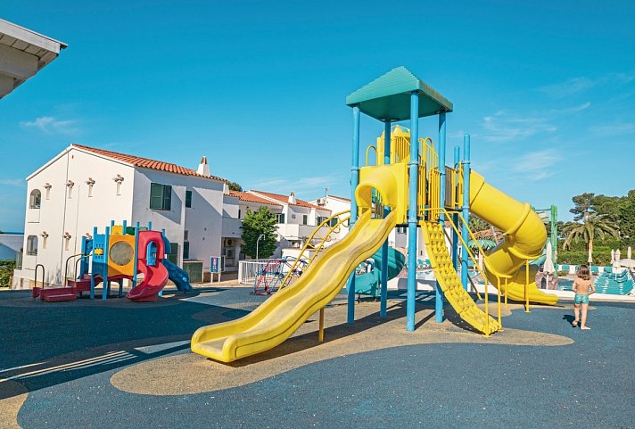 Seth Mestral & Llebeig