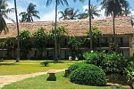 Bahari Beach Hotel