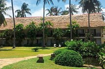 Bahari Beach Hotel