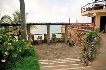 Bahari Beach Hotel
