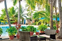 Bahari Beach Hotel