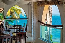 Bahari Beach Hotel