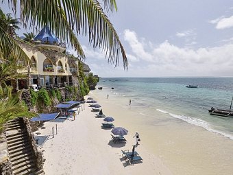 Bahari Beach Hotel