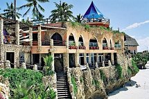 Bahari Beach Hotel