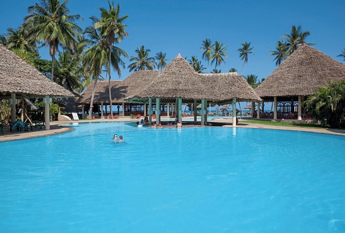 Neptune Paradise Beach Resort & Spa