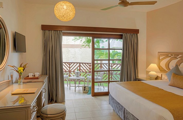 Neptune Village Beach Resort & Spa