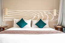 Neptune Village Beach Resort & Spa - Wohnbeispiel Deluxe Garden (Zimmercodierung UDG/UC1)