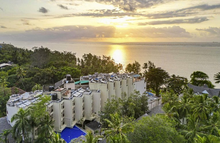 Neptune Beach Resort
