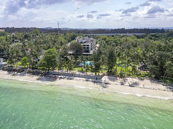 Neptune Beach Resort