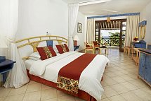 Neptune Beach Resort - Wohnbeispiel Superior Ocean Front (Zimmercodierung USO)