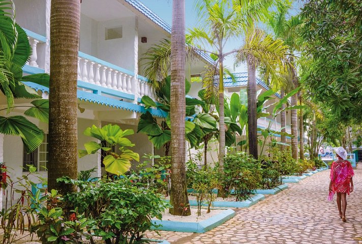 Legends Beach Resort