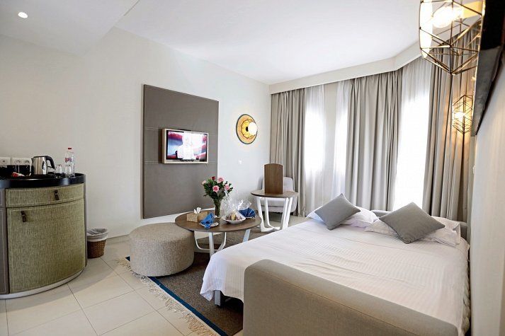 The Mirage Resort & Spa - Wohnbeispiel Superior Suite Wohnbereich mit Schlafsofa (Zimmercodierungen WS1 & WC1)