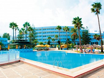 Club Tropicana & Spa