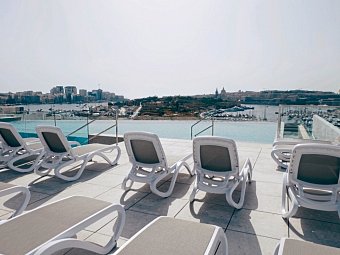 Grands Suites Hotel Residences & Spa