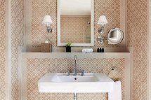 The Phoenicia Hotel - Badbeispiel (Zimmercodierungen DB1, DDM, DS1 & DT1)