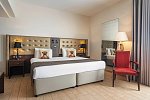 AX Victoria Hotel
