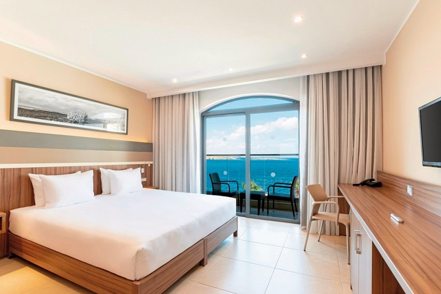 DoubleTree by Hilton Malta - Wohnbeispiel Doppelzimmer King Superior (Zimmercodierung DS1)