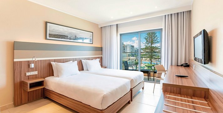 DoubleTree by Hilton Malta - Wohnbeispiel Doppelzimmer Meerblick (Zimmercodierungen D1M & D3M)