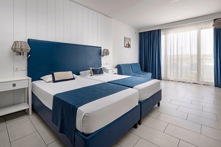 db Seabank Hotel & Spa - Wohnbeispiel Vierbettzimmer (Zimmercodierungen RBL & RBP)