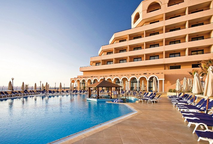 Radisson Blu Resort St. Julian's