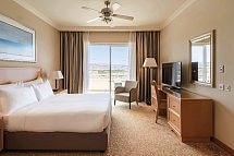 Radisson Blu Resort & Spa Golden Sands - Wohnbeispiel Suite Meerblick (Zimmercodierung WBM)