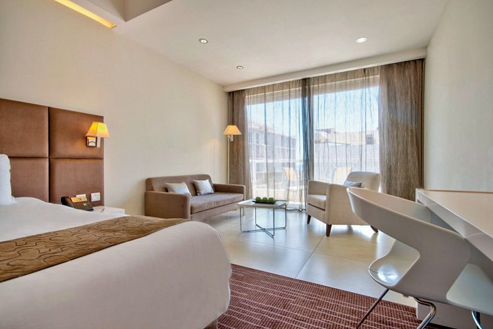 The George, Urban Boutique Hotel