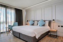 Land´s End Boutique Hotel - Wohnbeispiel Doppelzimmer Meerblick Lush (Zimmercodierung D1M)