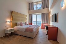 Seaview Hotel - Wohnbeispiel Doppelzimmer Meerblick (Zimmercodierung DBM)